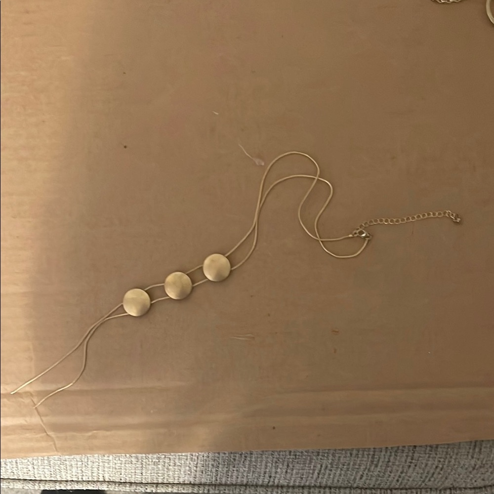 Elegant Gold Necklace